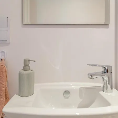 Charming 2-level Loft In Cracow