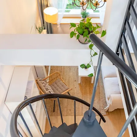 Charming 2-level Loft In Cracow *