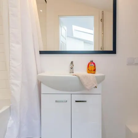 アパート Charming 2-level Loft In Cracow